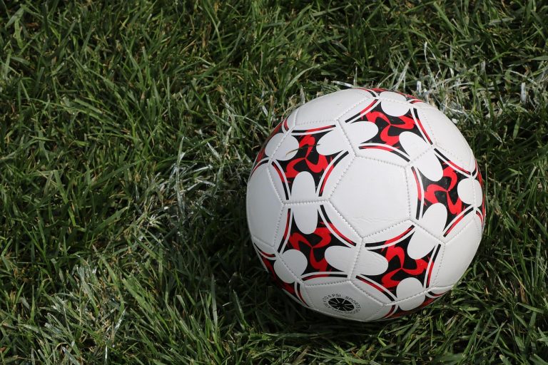 Wyniki 32. kolejki Bundesligi: wysokie zwycięstwa i niespodziewane remisy